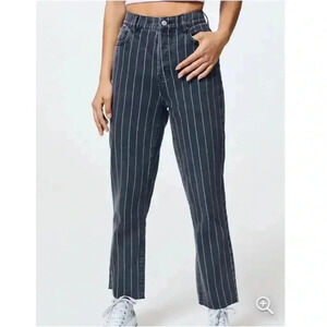 4/$25 PacSun Black Wash Pin Stripe Mom Jeans Sz 23